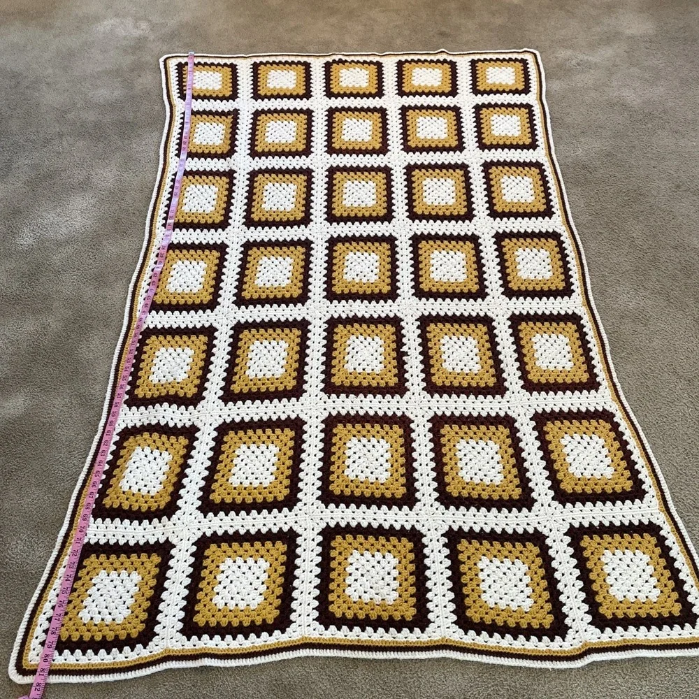 handmade granny‎ square afghan 81.5 X54